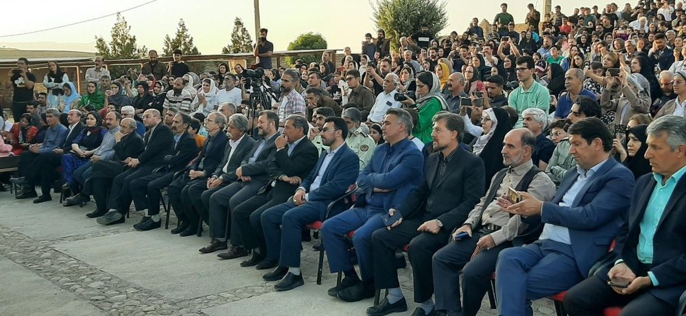 برگزیدگان جشنواره کهن آواهای تنبور در دالاهو معرفی شدند