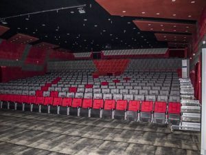 آسیب شناسی رکود حاکم بر سینمای سقز