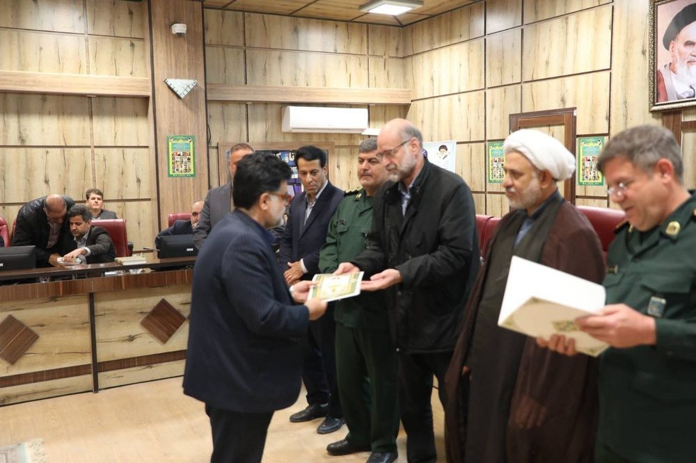 فرهنگ بسیج سرمایه اجتماعی و وفاق ملی را افزایش میدهد