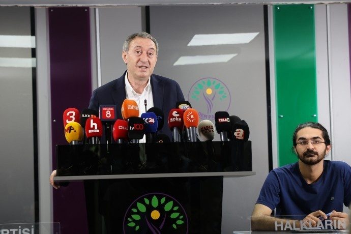 یا رابطه تُرک و کُرد را بازسازی می کنیم یا در سناریوی فاجعهآمیز خاورمیانه محو خواهیم شد