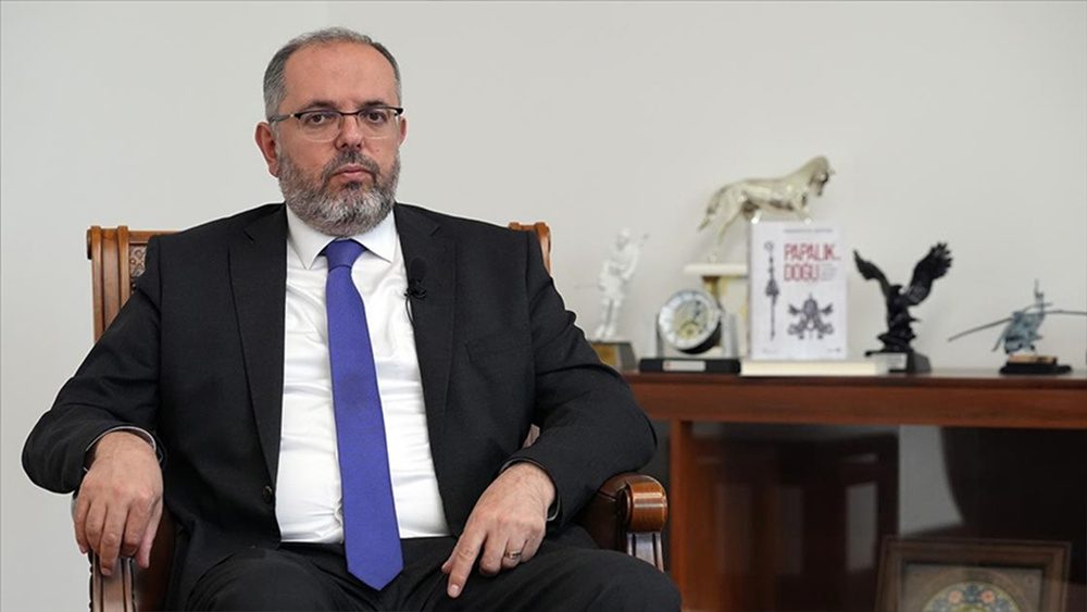 باید جلوی کردگرایی را بگیریم