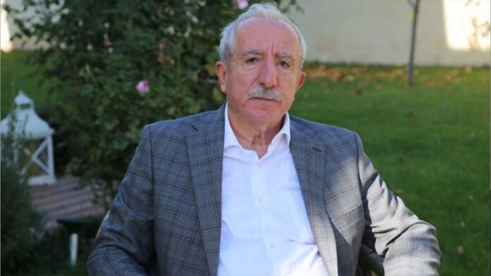 باید جلوی کردگرایی را بگیریم