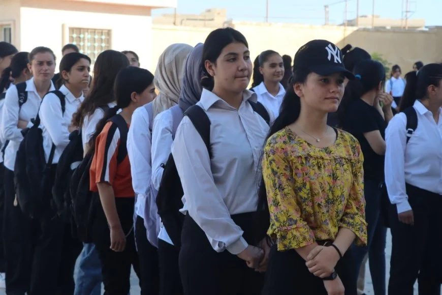 آغاز سال تحصیلی جدید در شمال و شرق سوریه