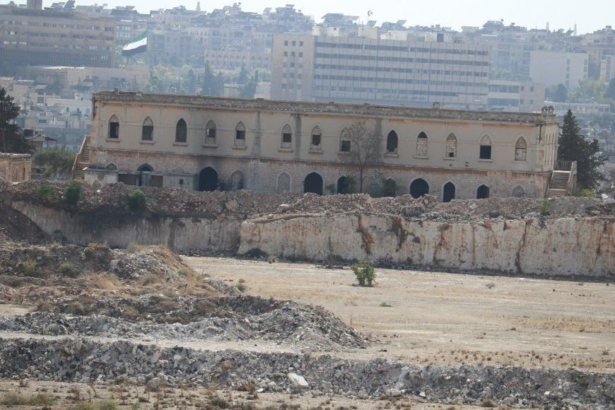 تصاویری از استقرار نیروهای دولت موقت سوریه در اطراف محلات کُردنشین حلب