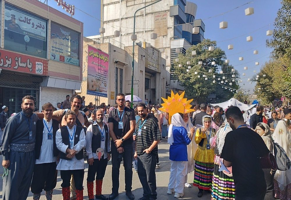 آغاز هجدهمین جشنواره بینالمللی تئاتر خیابانی مریوان؛ شهر صحنهای برای نمایش زندگی