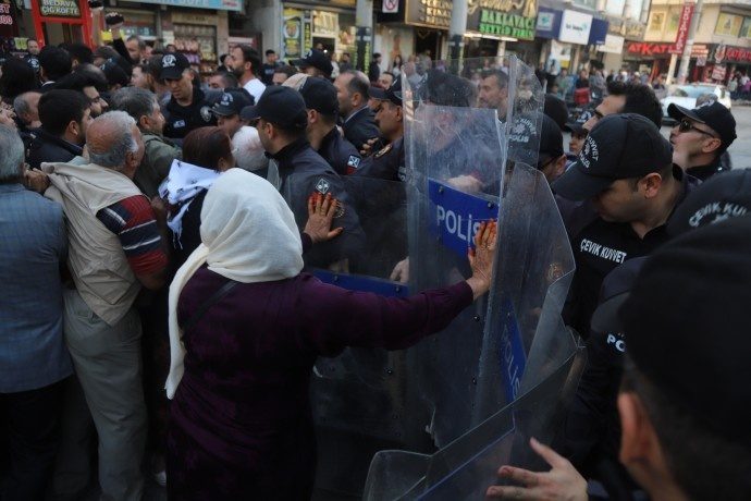 جشن «روز جهانی کوبانی» در ماردین و شرناخ؛ دفاع از کوبانی دفاع از آزادی است+ تصاویر و فیلم