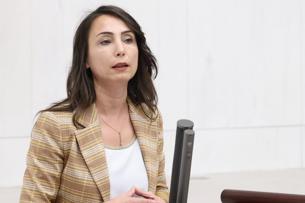 متهم کردن دولت ترکیه به تعلل در روند صلح با PKK توسط دم پارتی