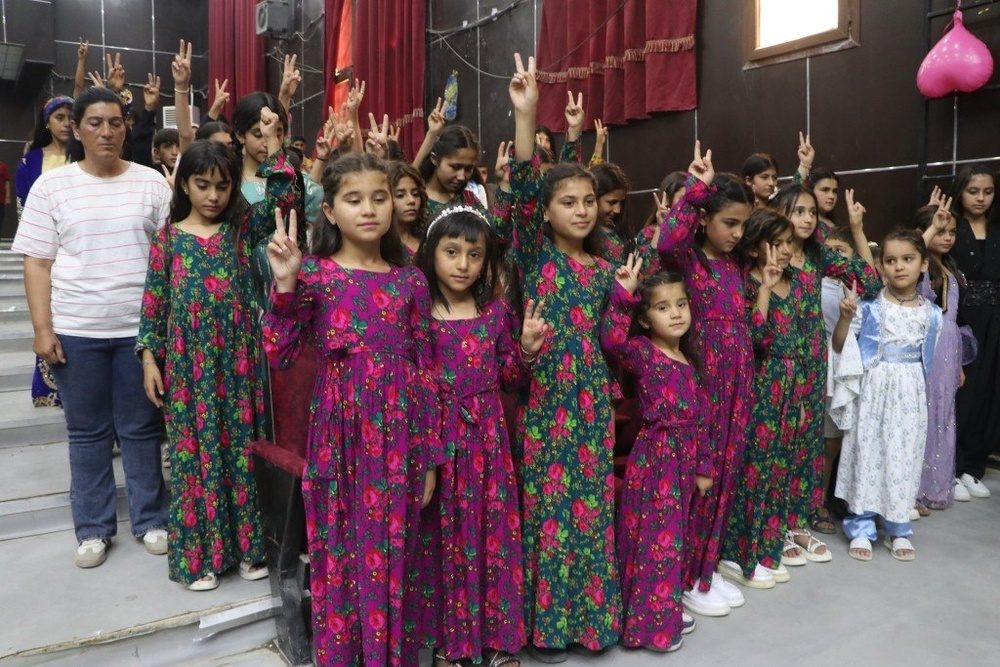 نخستین جشنواره تئاتر کودکان «هەوی» در کوبانی برگزار شد