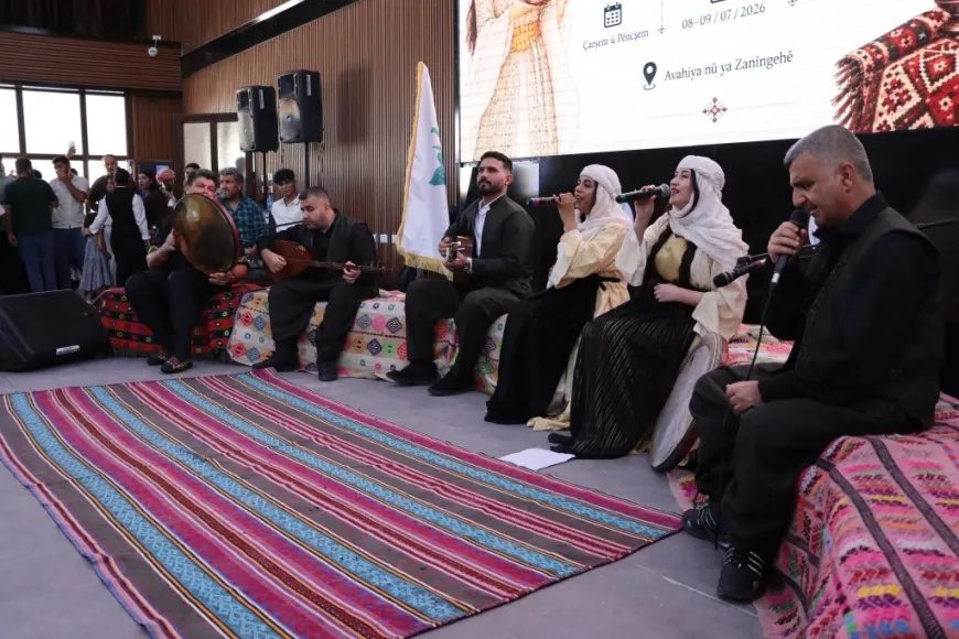 دانشگاه کوبانی جشنواره هنر و فولکلور کُردی را برگزار کرد