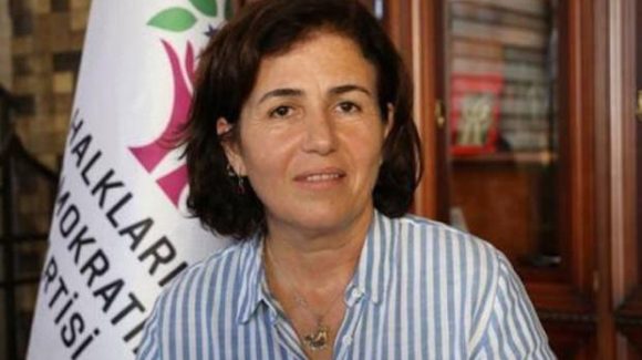 هاوسەرۆکێکی دیکەی هەدەپە لە دیاربەکر دەستگیر کرا