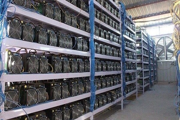 یک مزرعه ارز دیجیتال در ارومیه کشف شد