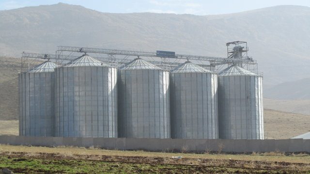 افتتاح 2 واحد سیلوی ذخیره گندم در چرداول