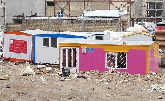 قطع برق کانکس نشینان سرپل ذهاب/ بیمار قلبی عازم مرکز استان شد
