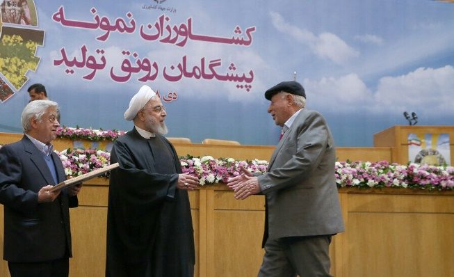 7 کشاورز کردستانی در میان  رتبه‌های نمونه ملی کشاورزی