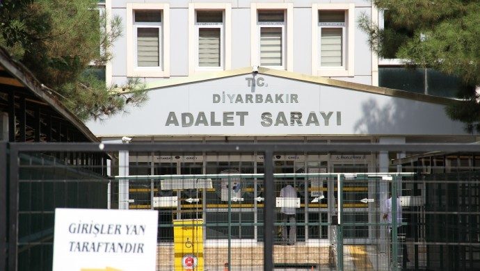 13 عضو HDP به اتهام عضویت در گروه های مسلح راهی زندان شدند