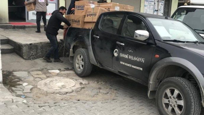استانداری الازیغ برای دومین بار مانع ورود کمک های HDP به زلزله زدگان الازیغ شد