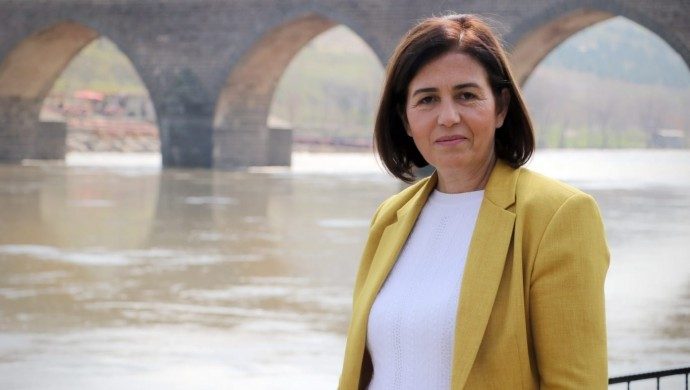 دادستان دیاربکر خواستار 15 سال حبس برای شهردار سور شد