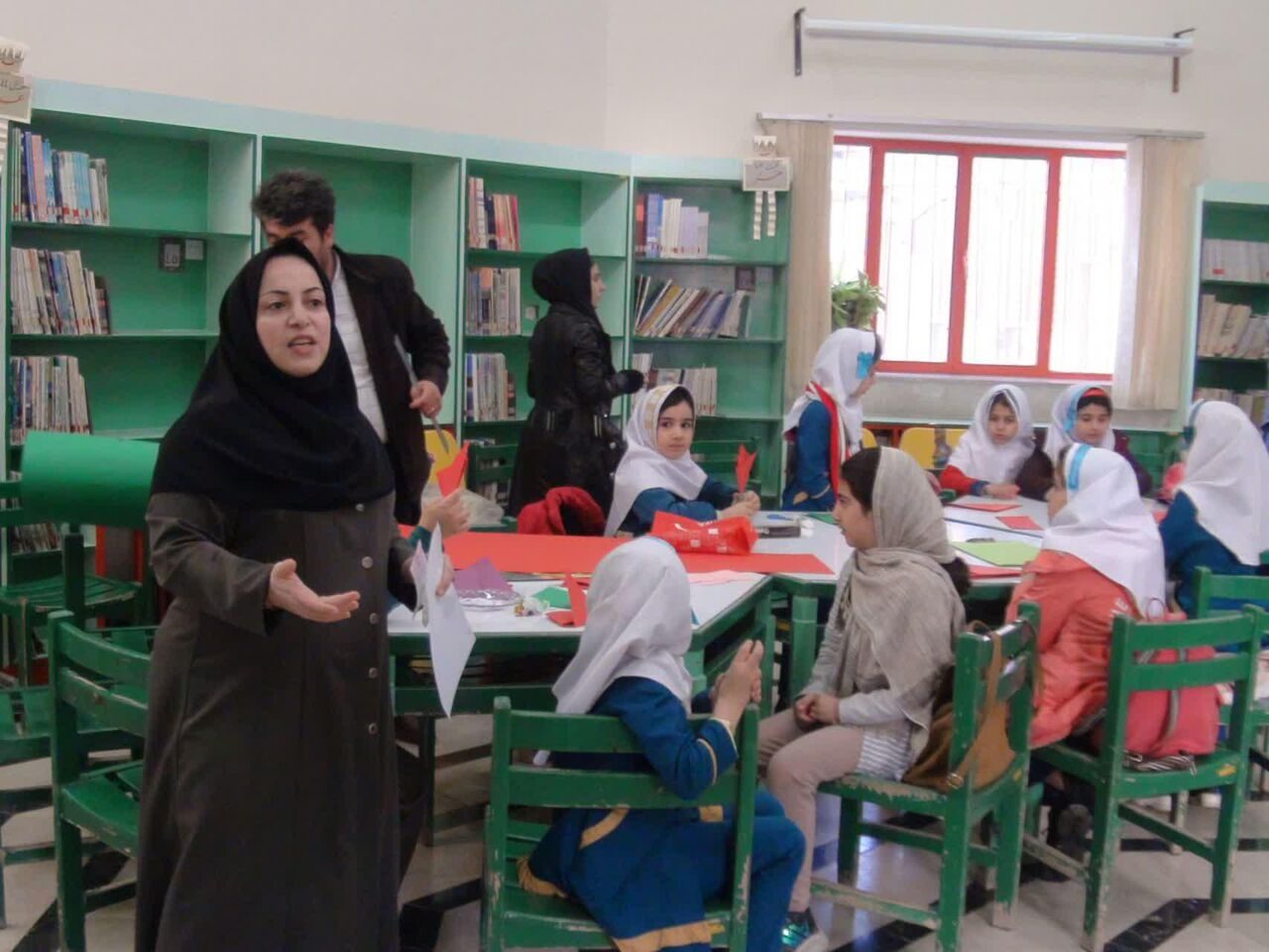 افتتاح نمایشگاه کتاب کودک و نوجوان در جوانرود