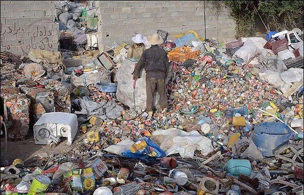 «جعفرآباد» شهرکی انباشه از نان خشکه و ضایعات/ مسئولان جعفرآباد را به فراموشی سپرده اند