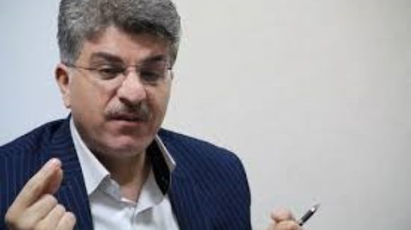 مامۆستایێکی زانکۆ: سنووردانان لە نێوان هەورامی و کوردی مەترسییێکی جدیە/ خوێندنەوەمان لە هەورامان خوێندنەوەی خۆرهەڵاتناسانە نەبێت