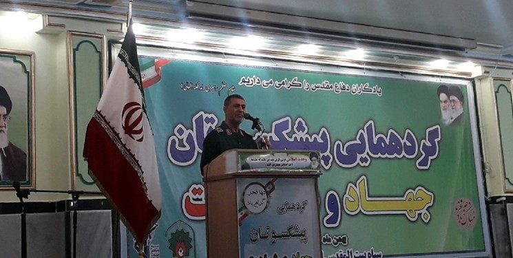 انقلاب اسلامی پدیده قرن در دنیای سیاسی بود