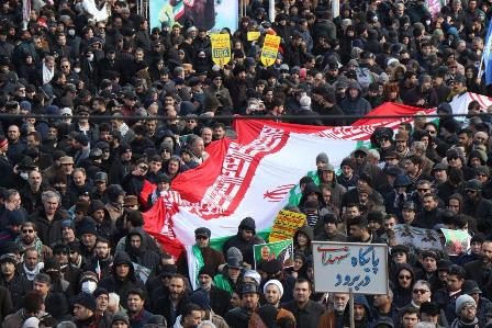 باید در برابر بزرگواری مردم سر تعظیم فرود  بیاوریم