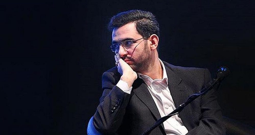 آذری جهرمی: علت عدم موفقیت «ظفر» ۱۲ ثانیه لعنتی بود