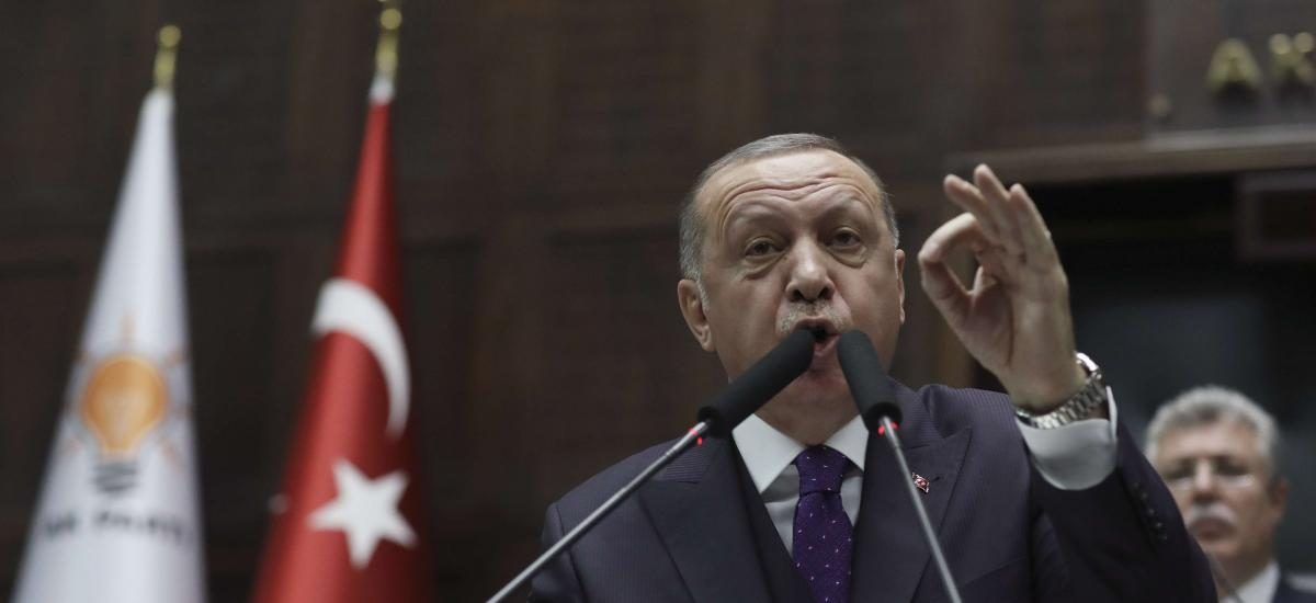 Erdogan using Syrian refugees as pawn to reassert power: analyst