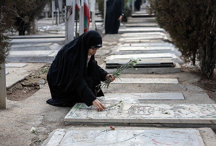 تردد مردم کرمانشاه به آرامستان‌ها ساماندهی می شود
