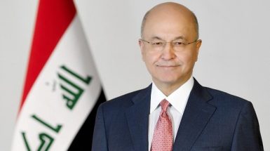 برهم صالح رایزنی با رهبران سیاسی عراق برای انتخاب نخست‌وزیر جدید را آغاز کرد