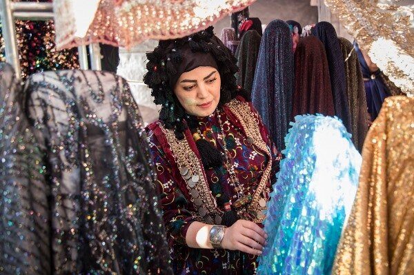 برپایی نمایشگاه مُد و لباس کُردی در سنندج