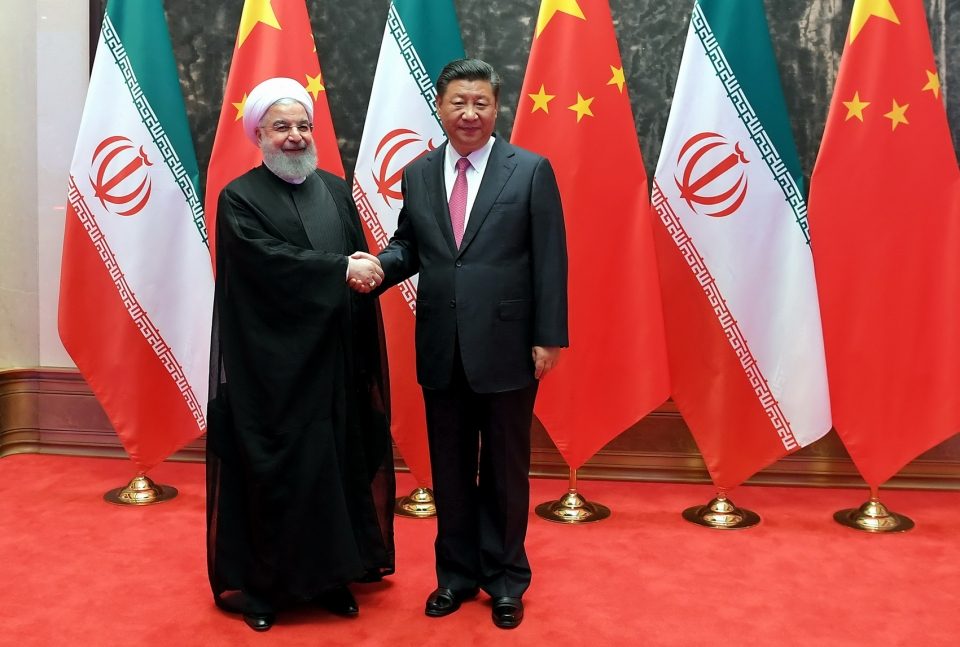 سەرۆکی چین سەرەخۆشی خۆی ئاڕاستەی ئێران دەکات
