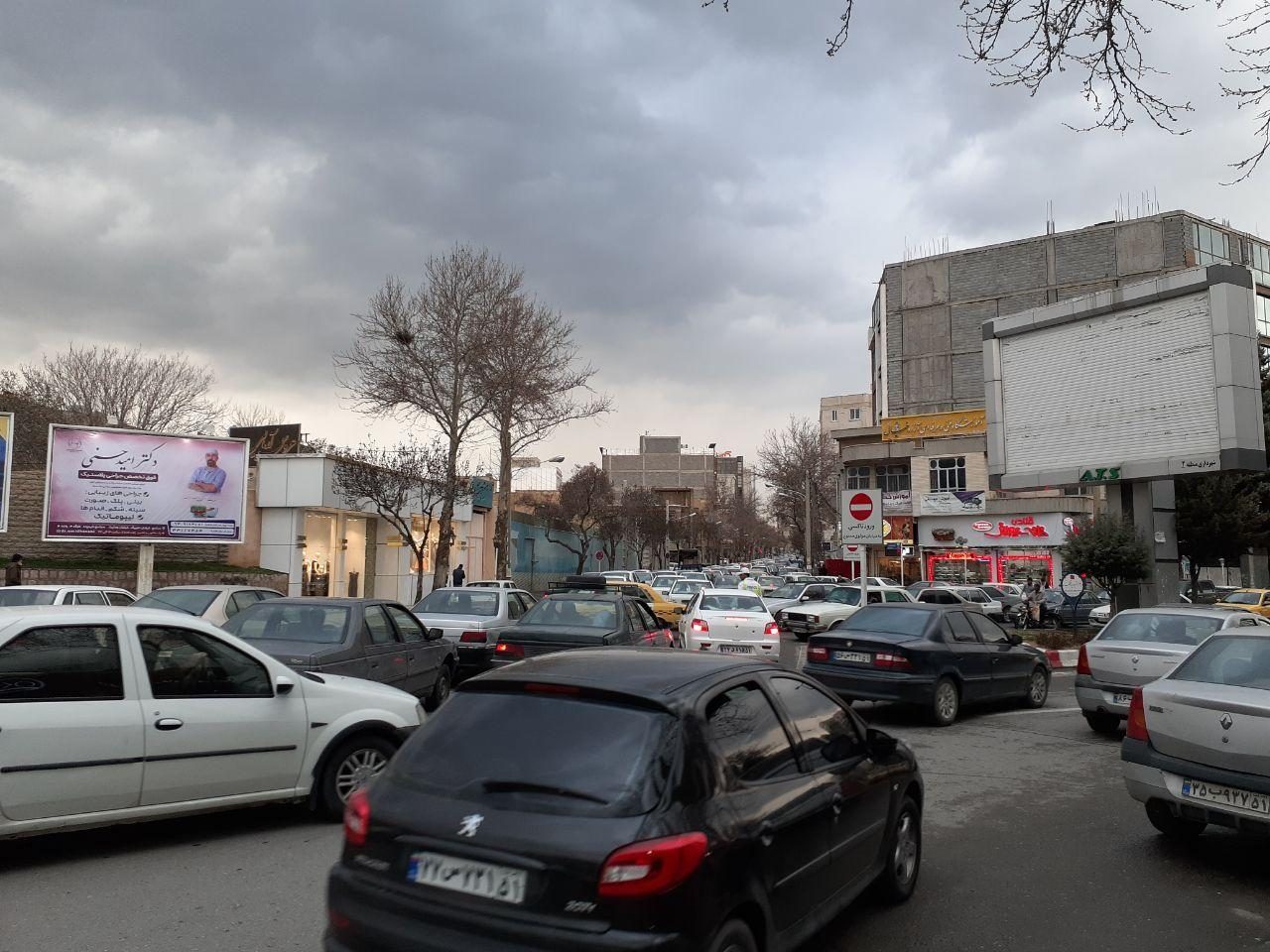 بی توجهی به قرنطینه خانگی در سنندج
