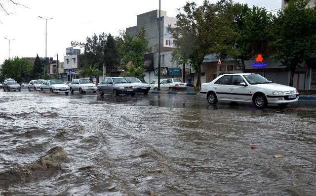 احتمال آبگرفتگی معابر عمومی در کرمانشاه/ کاهش دمای روزانه در استان