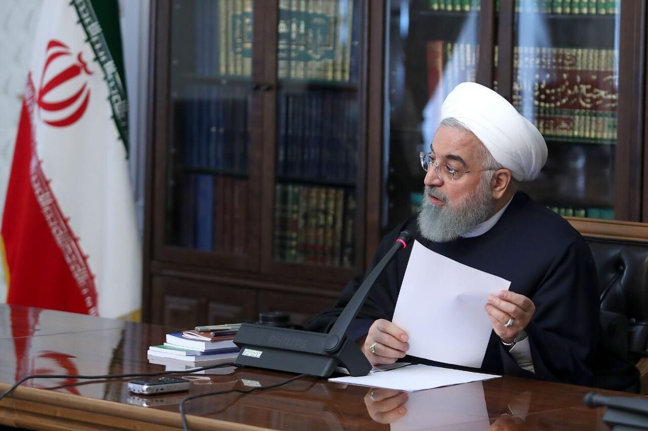 روحانی: یک ‌میلیون تومان با یارانه اردیبهشت پرداخت می‌شود