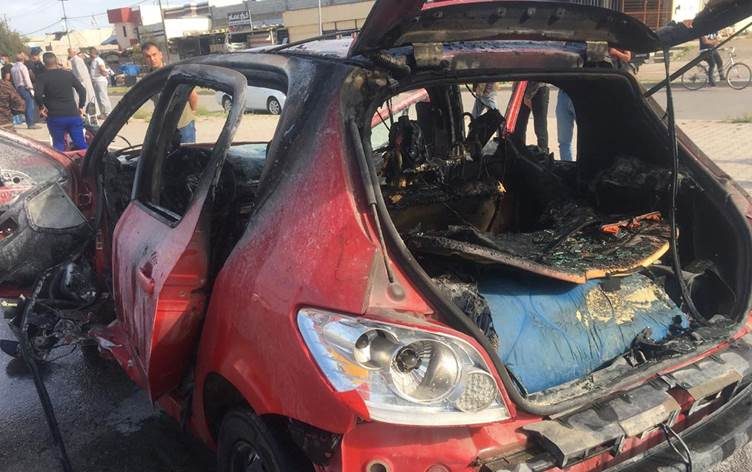 لە کەرکووک بۆمبێک بە ئۆتۆمبێلی هێزە ئەمنییەکاندا تەقیەوە