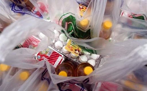 3هزار بسته معیشتی توسط ارتش در کرمانشاه توزیع شد/سربازانی که از مرخصی برمی‌گردند 14 روز در نقاهتگاه‌ها قرنطینه می‌شوند