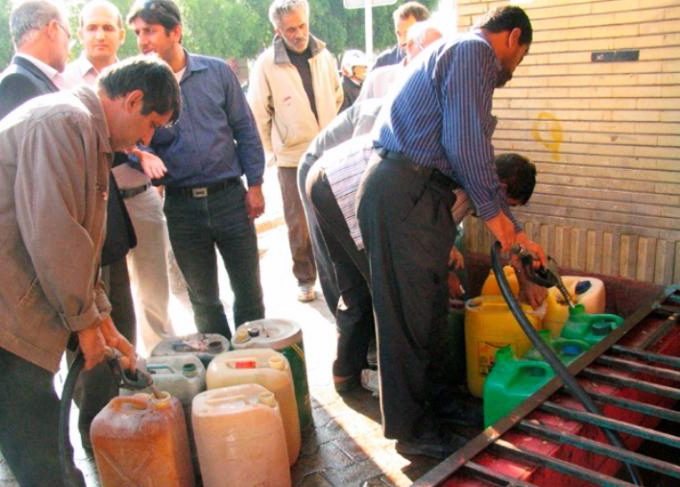 توزیع نفت سفید در بین روستاییان کرمانشاه الکترونیکی شد