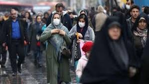 استفاده از ماسک در فضای باز هم الزامی است