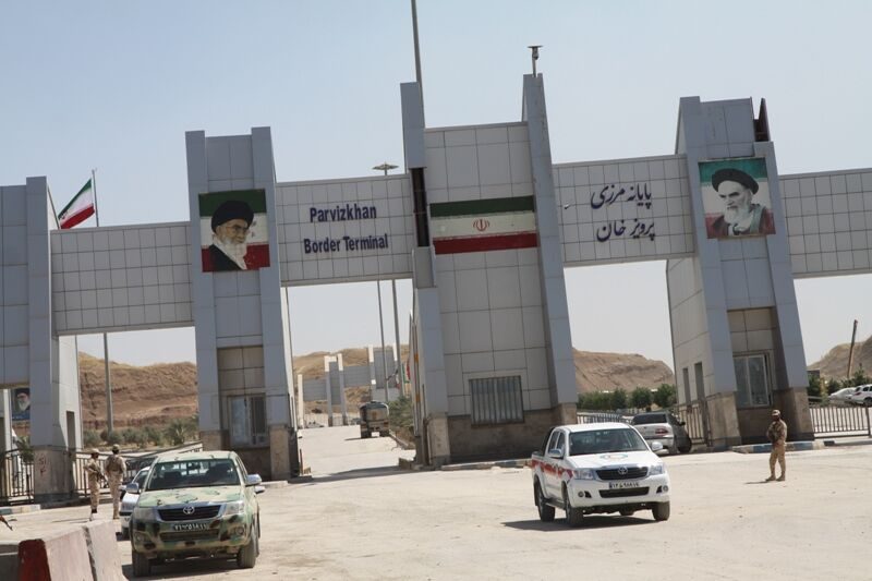 اعتراض رانندگان عراقی در مرز بین المللی «پرویزخان»