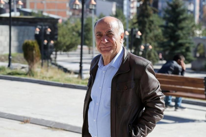 محمود آلیناک نویسنده و سیاستمدار کرد از زندان آزاد شد