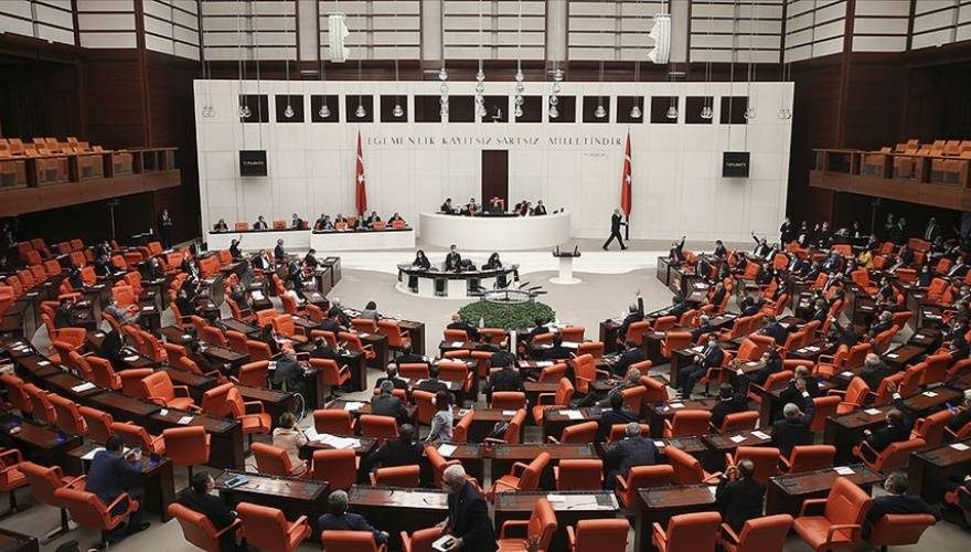 عدم پذیرش طرح HDP از سوی پارلمان ترکیه به دلیل کردی بودن طرح
