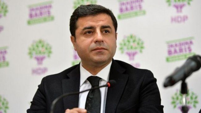 تعویق جلسه رسیدگی به پرونده صلاح الدین دمیرتاش به دلیل کرونا