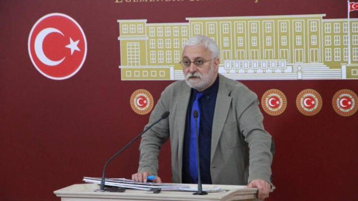با «مندرس» بودن در قانون و «کنعان اورن» بودن در آنکارا نمی توان دموکرات شد