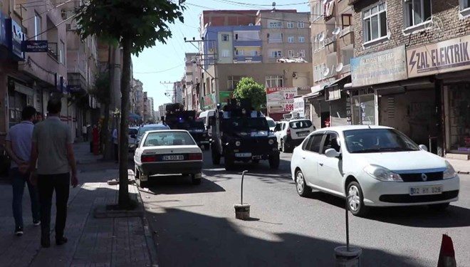 کشته شدن پلیس ترکیه در حمله مسلحانه به ایست بازرسی در دیاربکر