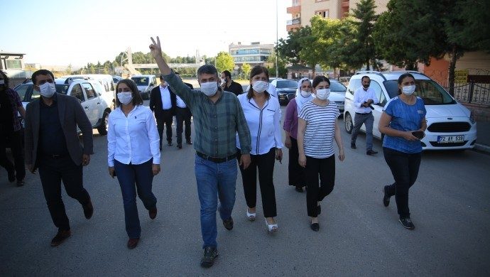 روسای مشترک تشکیلات HDP در استان باتمان راهی حبس خانگی شدند