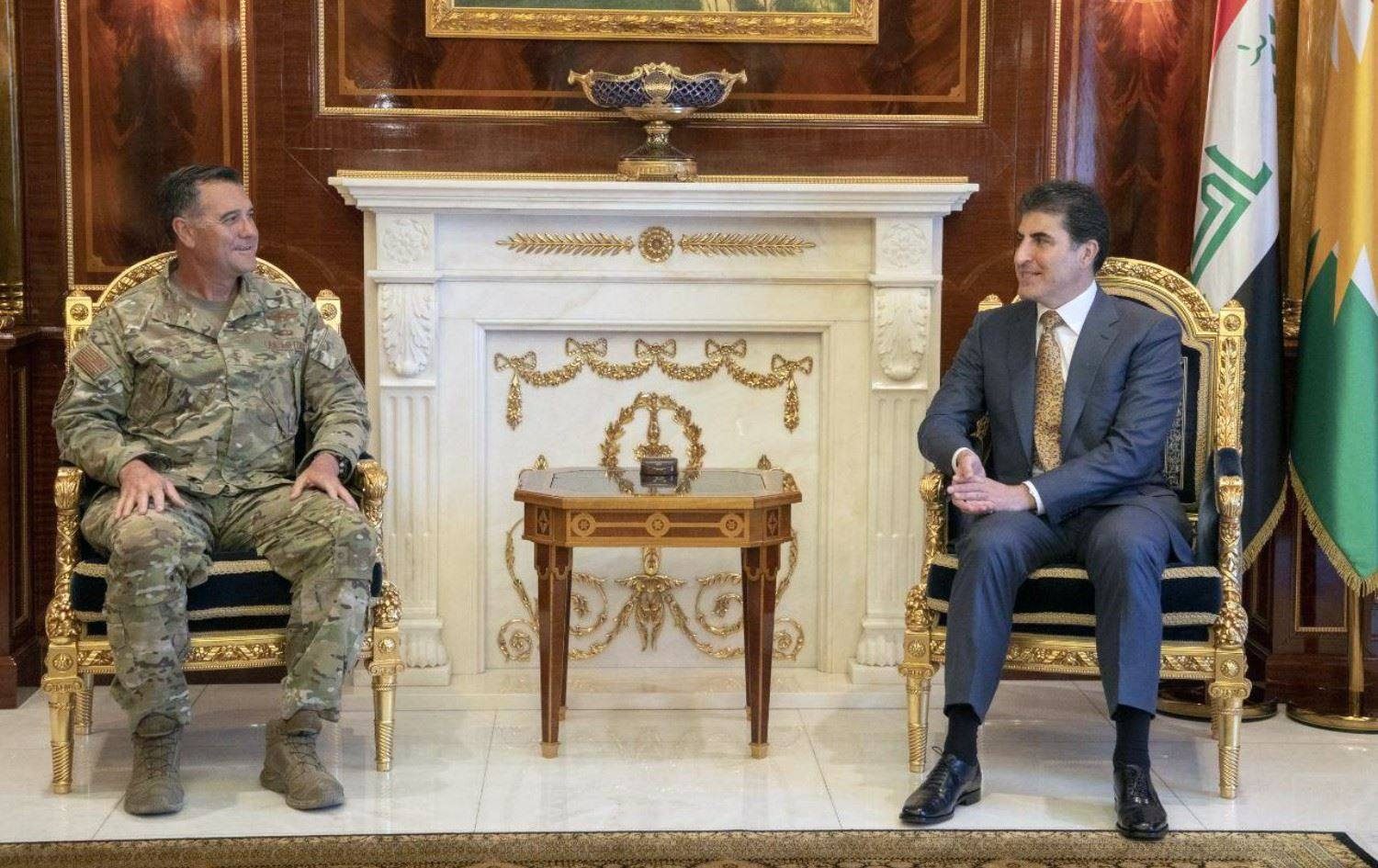 Nechirvan Barzani meets anti-IS coalition commander in Erbil
