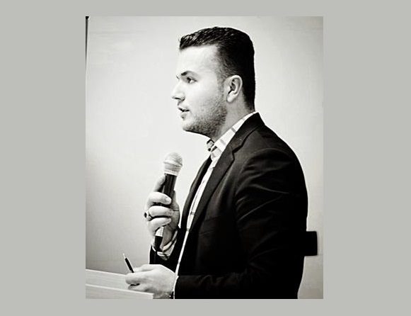 نگذارید سیاست‌زدگی دانشگاه صنعتی ارومیه را از مسیر علم خارج کند/آزاد یوسفی راد