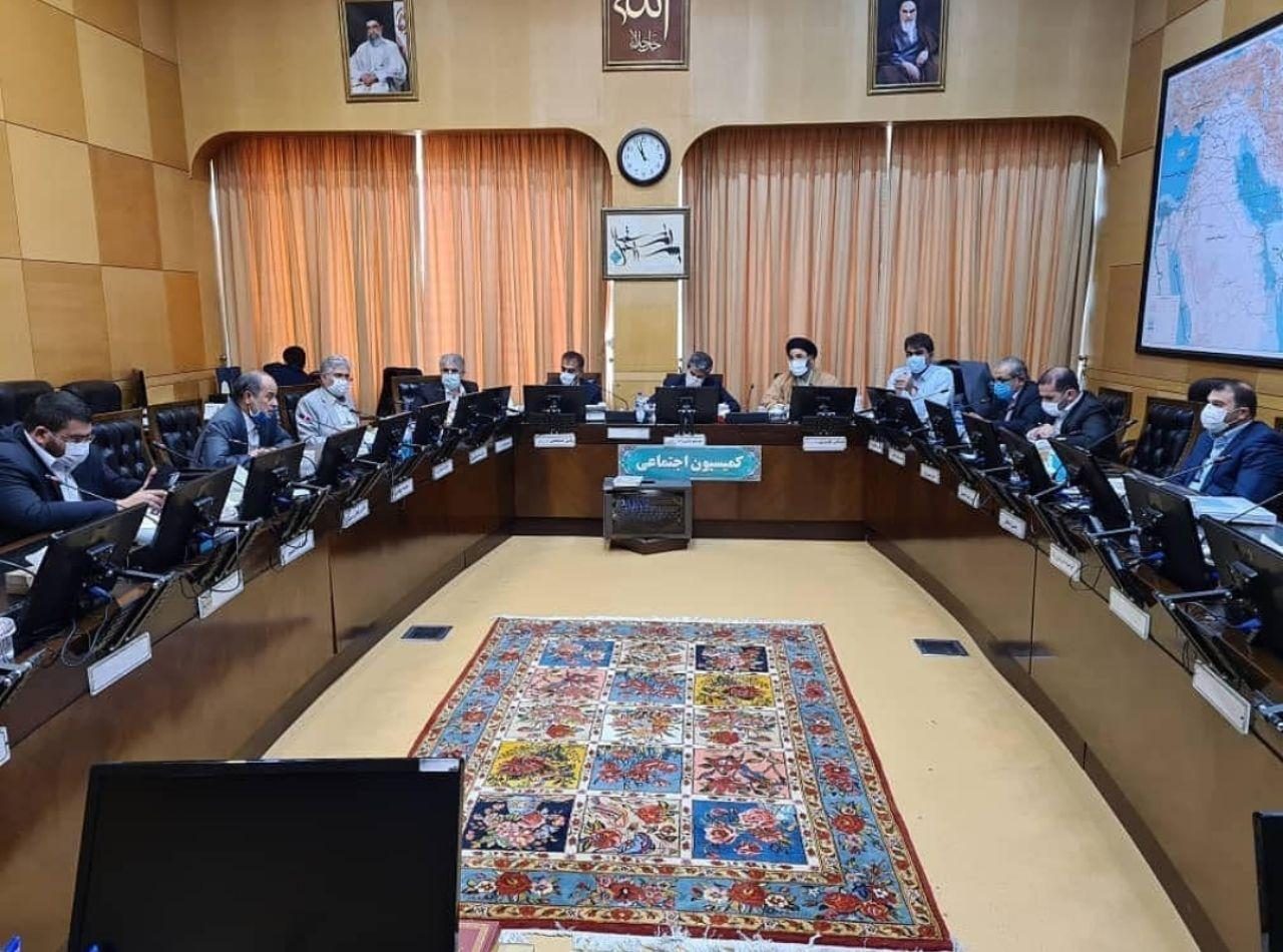 نمایندگان مجلس در جذب اعتبارات و هموار سازی توسعه اقدام کنند