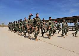 ارتقای درجه افسران 2 وزارتخانه و 2 سازمان عراقی با فرمان مصطفی کاظمی